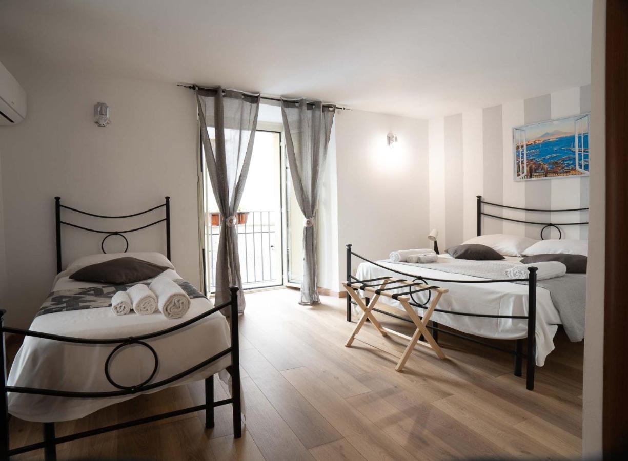 Athmosfera Nova 18 Naples Exterior photo
