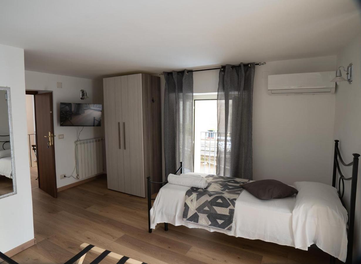 Athmosfera Nova 18 Naples Exterior photo